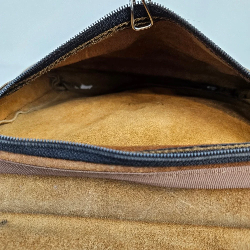 Jansport Adventure: Vintage Leather Backpack brown suede gorpcore